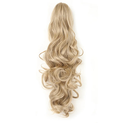Blonde hair extension with waves